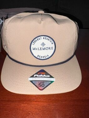 NWT PUKKA- Tech Fabric Golf SnapBack Hat w/ Private Club Branding